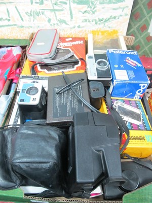 Lot 1041 - Instamatic Cameras, including boxed Kodak...
