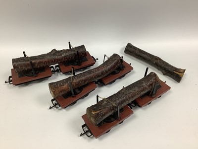 Lot 471 - Three pairs of LGB G scale single bolster four-...