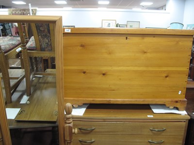 Lot 1639 - Pine Blanket Box, with a hinged lid, on...