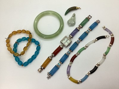 Lot 185 - A Collection of Polished Hardstone and Other...