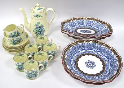 Lot 1318 - Royal Worcester "Royal Lily" Pattern...