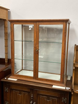 Lot 1675 - XX Century Oak Table Top Display Cabinet, with...