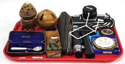 Lot 1467 - Collectables, including Praktica LTL3 SLR...