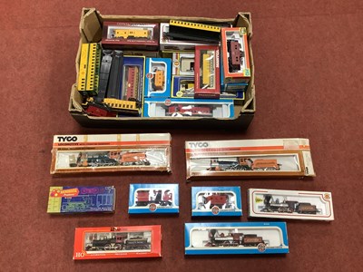 Lot 366 - Five boxed HO scale American old-time...