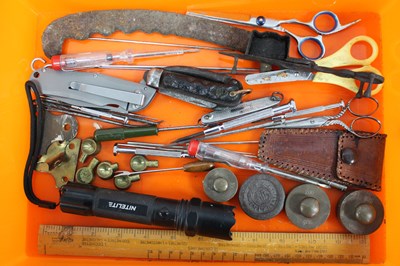 Lot 1487 - Taylor of Sheffield Eye Witness Pocket Knife,...