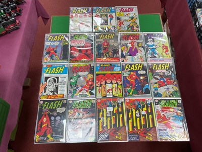 Lot 921 - Sixteen Silver Age DC The Flash Comics....