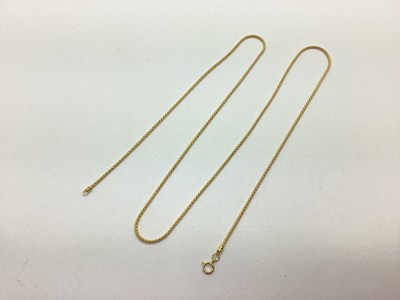 Lot 91 - A Modern Fancy Link Fine Chain, stamped "750".