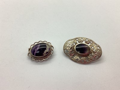 Lot 111 - A Blue John Inset Brooch, oval collet set to...