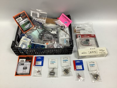 Lot 492 - A quantity of Model Railway electronic items...