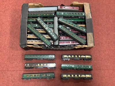 Lot 368 - Approximately forty 00 gauge coaches by Hornby,...