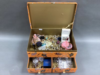 Lot 265 - A Collection of Modern Costume Rings,...
