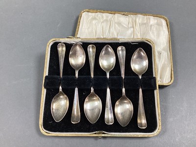 Lot 7 - A Set of Six Hallmarked Silver Coffee Spoons,...