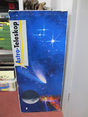 Lot 1139 - A Saturn 45 Astro-Teleskop telescope boxed....