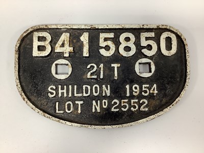 Lot 311 - Railwayana - A Cast Iron Wagon Plate - B415850,...