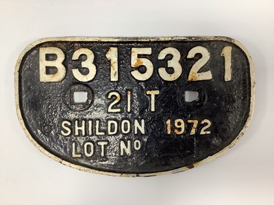Lot 302 - Railwayana - A Cast Iron Wagon Plate - B315321,...