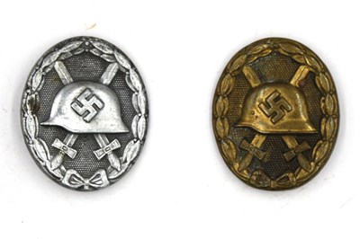 Lot 644 - WWII German Third Reich Silver Wound Badge,...