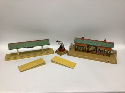 Lot 396 - Three Hornby 'O' Gauge Lineside Accessories, a...
