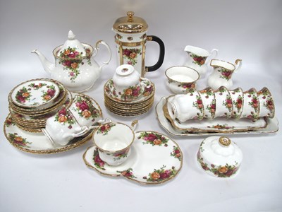 Lot 1327 - Royal Albert “Old Country Roses” pattern tea...