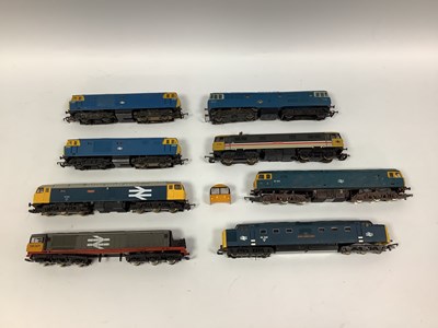 Lot 489 - Seven 00 gauge BR diesel and electric...