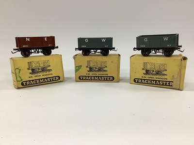 Lot 705 - Three boxed "Trackmaster" 00 gauge "open...