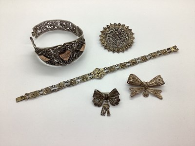 Lot 163 - An Egyptian Filigree Hinged Souvenir Bangle,...
