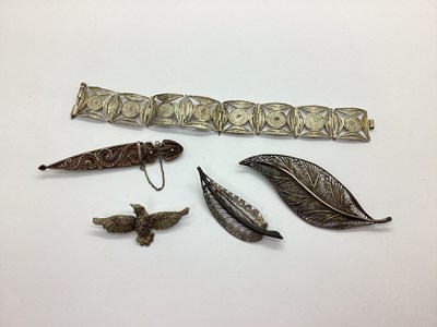 Lot 161 - A Square Filigree Openwork Panel Bracelet, to...