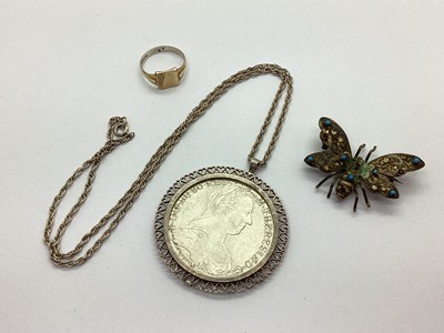 Lot 172 - Vintage Insect Brooch, with inset highlights...