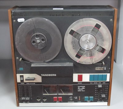 Lot 458 - A Tandberg Cross Field Series 9000X...