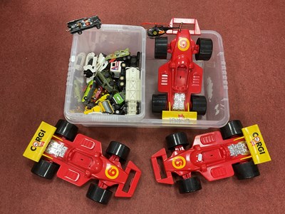 Lot 400 - A Quantity of Diecast Tinplate Model Vehicles,...