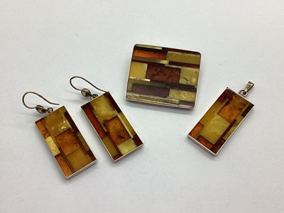 Lot 166 - A Modernist Style Amber Colour Panel Brooch,...