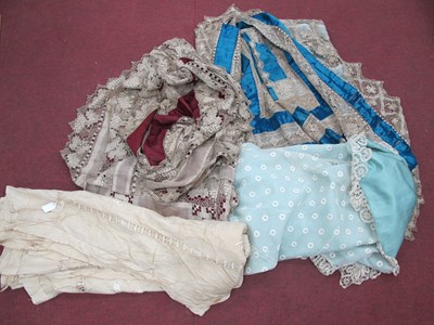 Lot 1288 - An Early XX Century Handmade Lace Bedspread,...