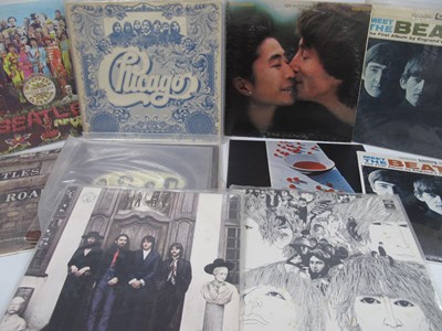 Lot 798 - The Beatles LPs - 'White Album' SWBO-1-101...