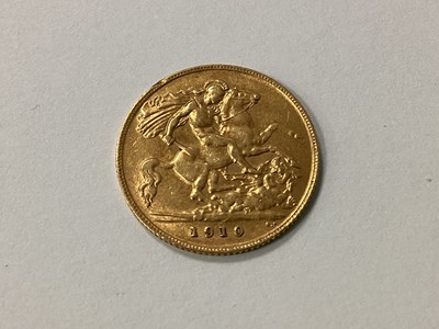 Lot 624 - 1910 Edward VII Gold Half Sovereign.