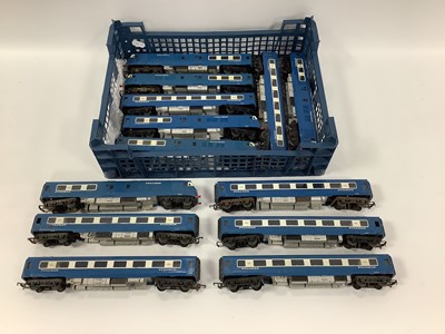 Lot 360 - Three Triang 00 gauge "Blue Pullman" power...