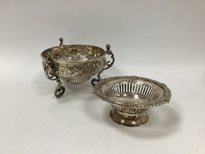 Lot 1338 - An Edwardian Hallmarked Silver Dish, London...