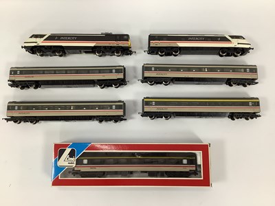 Lot 362 - A Hornby '00' Class 91 Electric Locomotive in "...