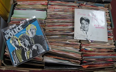 Lot 662 - Lot of 300+ Mixed Pop and Rock Singles. Mainly...