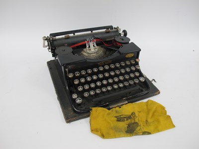 Lot 1432 - A Vintage 'Triumph' Typewriter.