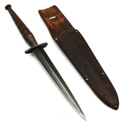 Lot 424 - Fairbairn Sykes Style Pattern 3 Fighting Knife...
