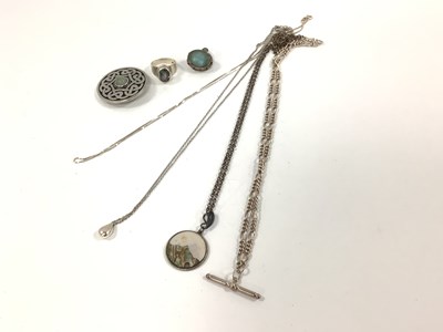 Lot 195 - A Figaro Link Chain, with integral T-bar...