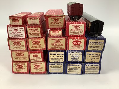 Lot 477 - Approximately Twenty Boxed Items of...