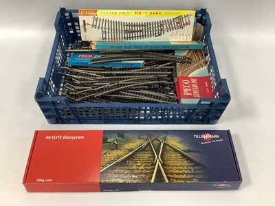 Lot 368 - Approximately Forty 'OO''/'HO' Gauge Points by...
