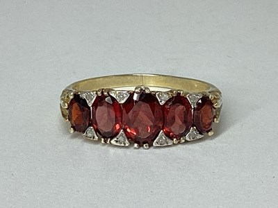 Lot 83 - A Victorian Style Garnet Five Stone Ring,...