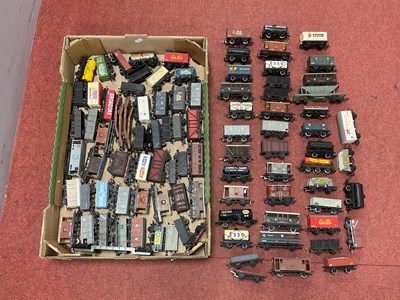 Lot 324 - Approximately Seventy 'OO' Gauge Steam Era...