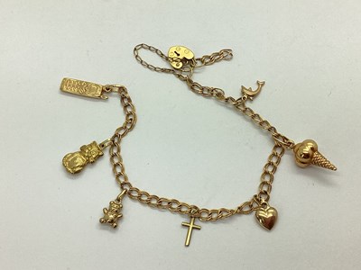 Lot 143 - A Dainty 9ct Gold Double Curb Link Bracelet,...