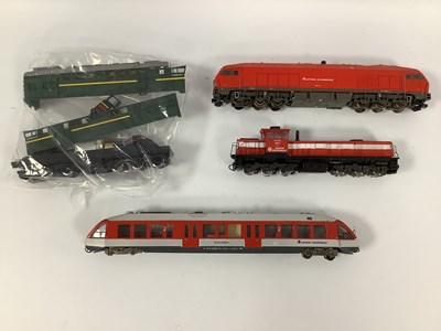 Lot 370 - Three HO scale Lithuanian Railways (Lietuvos...