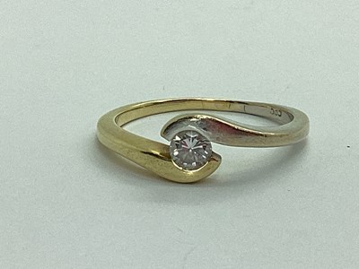 Lot 36 - A Modern Bi-Colour Single Stone Ring, of...