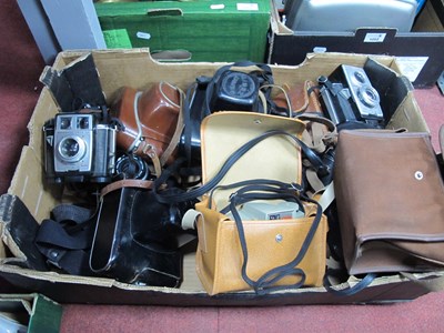 Lot 1041 - Mixed Vintage Cameras, including SLRs...