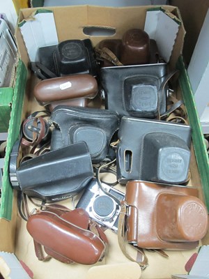 Lot 1080 - Cameras, including Korvette, Zenit B, E, EM,...
