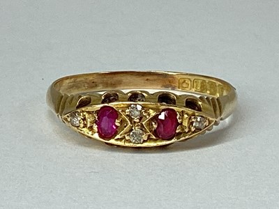 Lot 74 - An Antique 18ct Gold Cluster Ring, the...